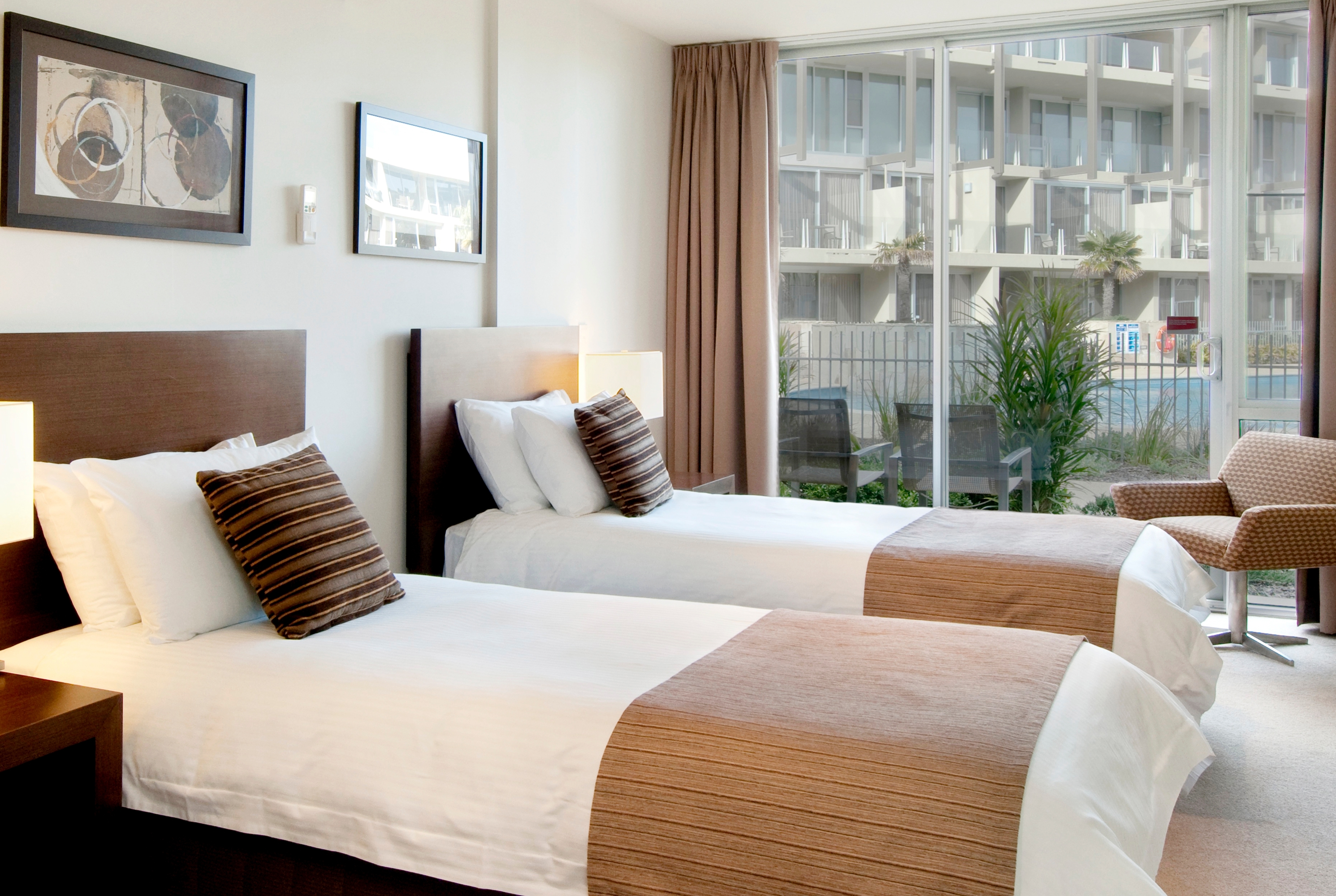 Guest room at the Wyndham Resort Torquay in Torquay, Other than US/Canada